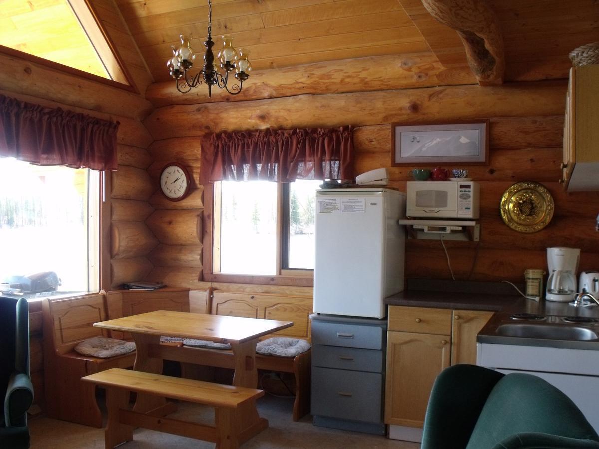 Nimpo Lake Resort エクステリア 写真