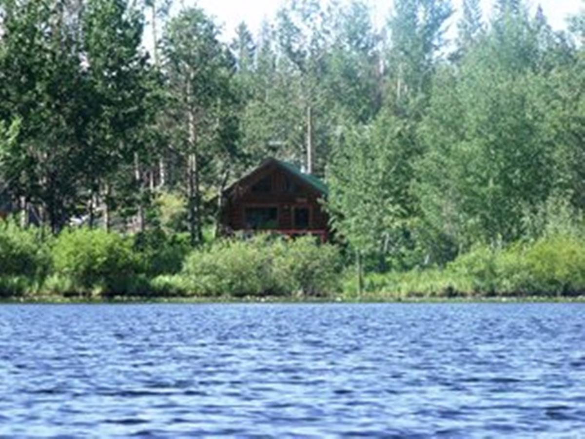 Nimpo Lake Resort エクステリア 写真