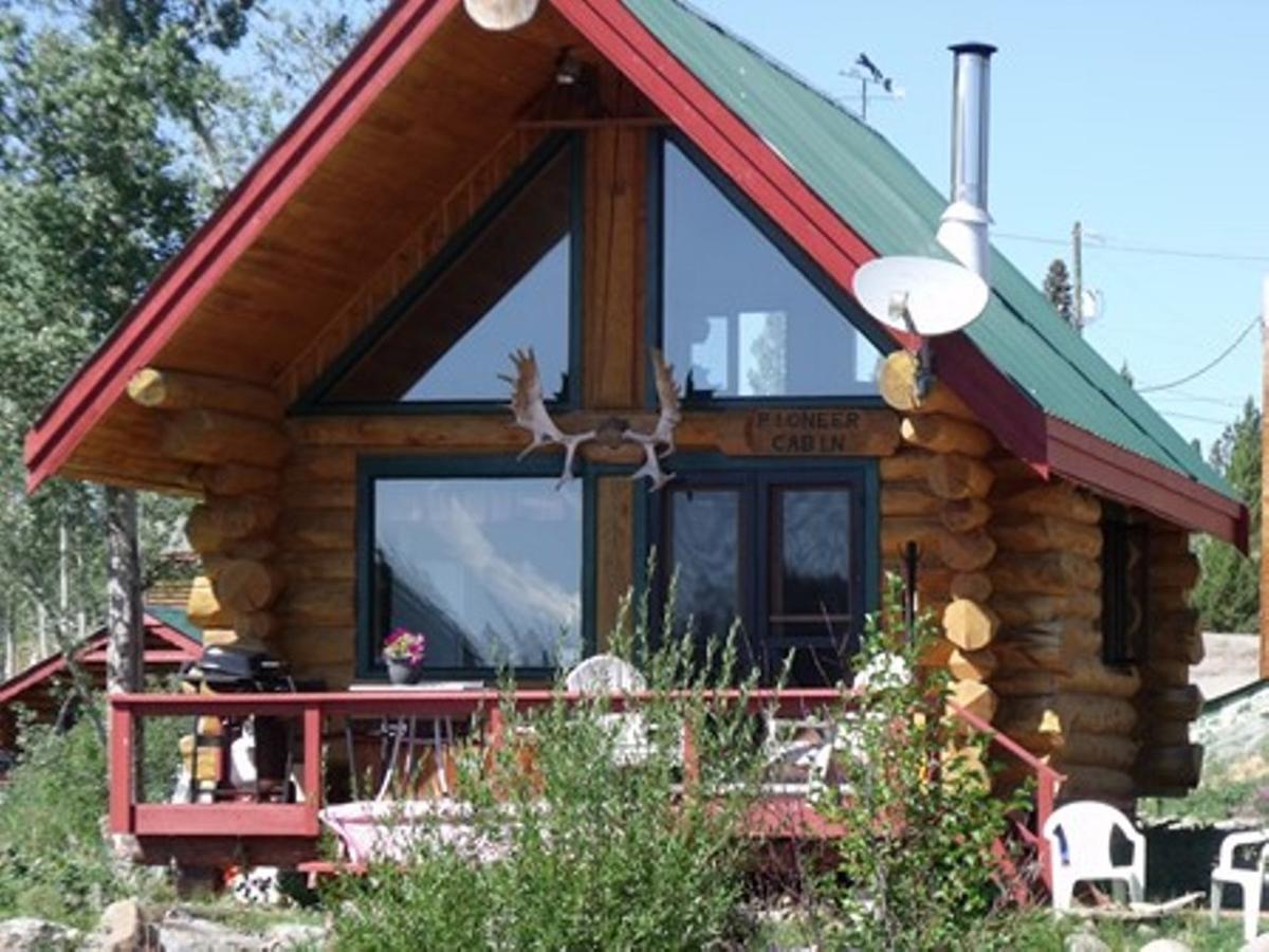 Nimpo Lake Resort エクステリア 写真